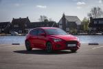 Ford Focus EcoBoost Hybrid ST-Line 2019 года